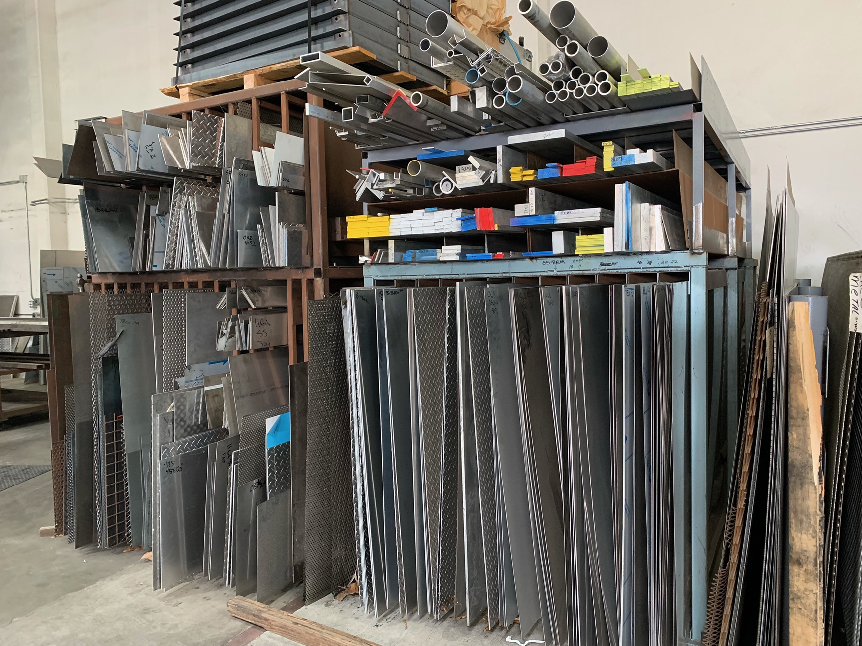 Metal sheets tubes storage racks